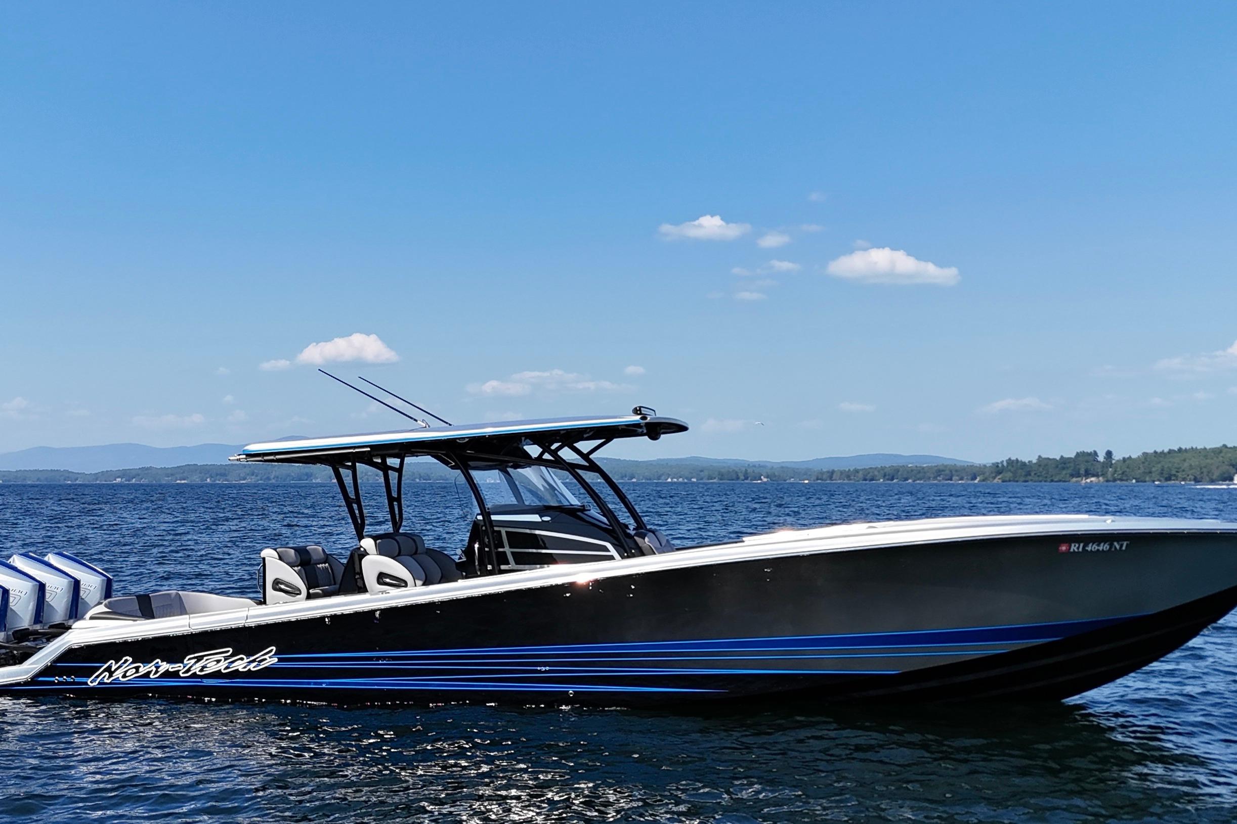 2026 Nor-Tech 390 Sport Center Console