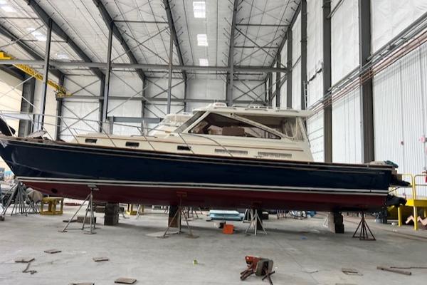 2001 Little Harbor WhisperJet 44