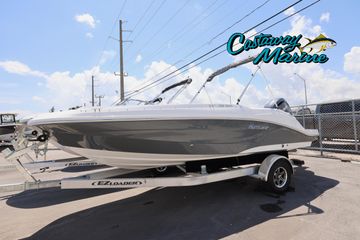 2026 Hurricane SunDeck Sport 205 OB