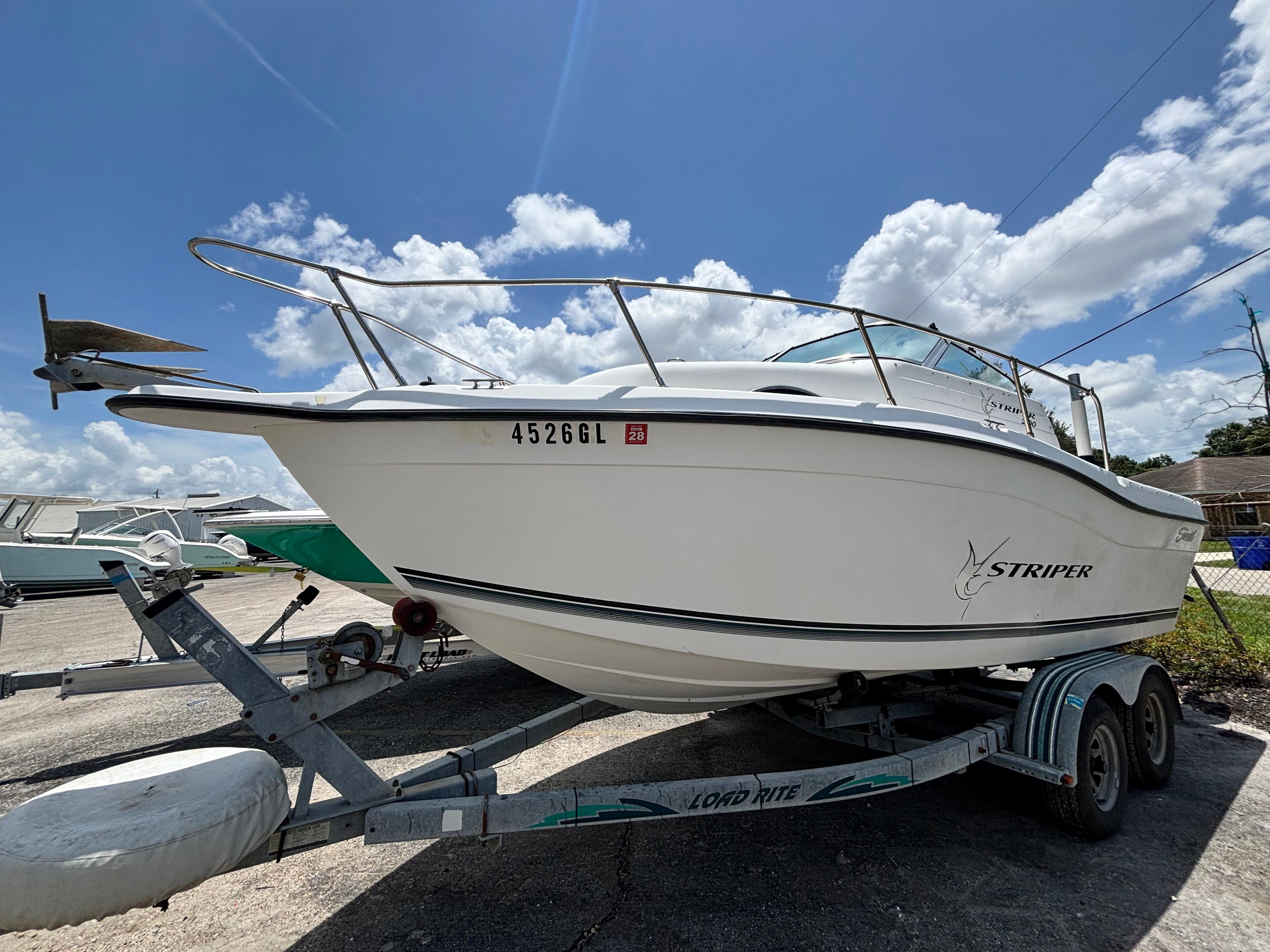1999 Seaswirl Striper 2100 Walkaround O/B