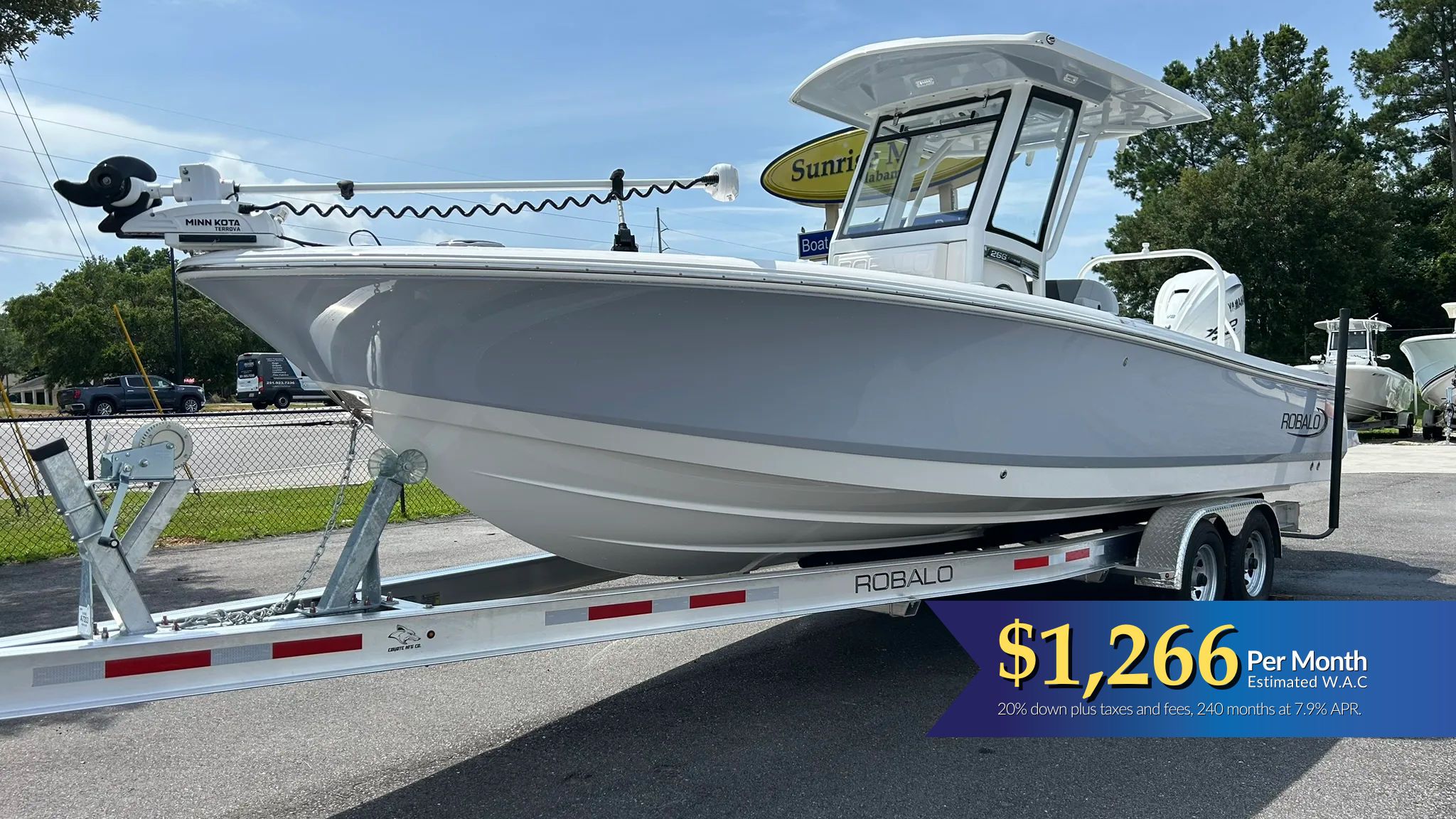 2025 Robalo 266 Cayman