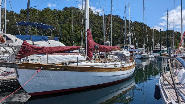 1981 Hans Christian 38T
