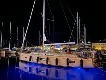 2021 Beneteau Oceanis 51.1