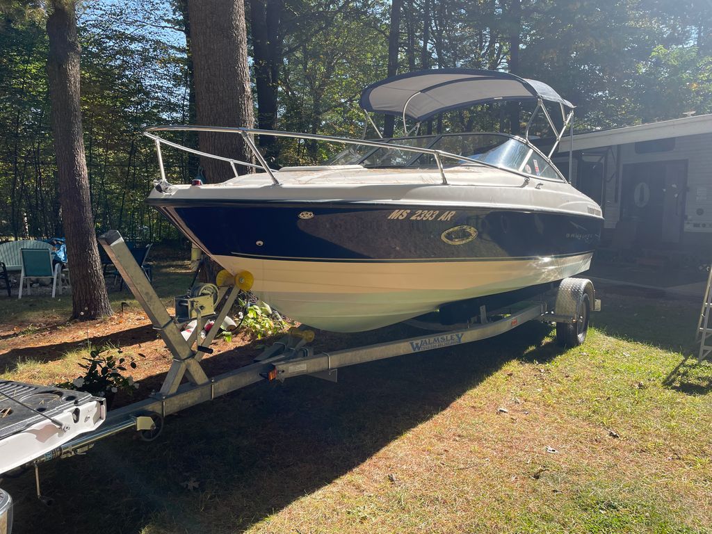 2007 Bayliner Discovery 210