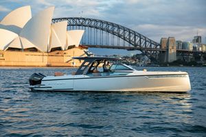 Saxdor 320 GTO 2023-Saxdor-320-GTO-MarineMax