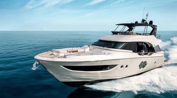 2019 Beneteau Monte Carlo 70