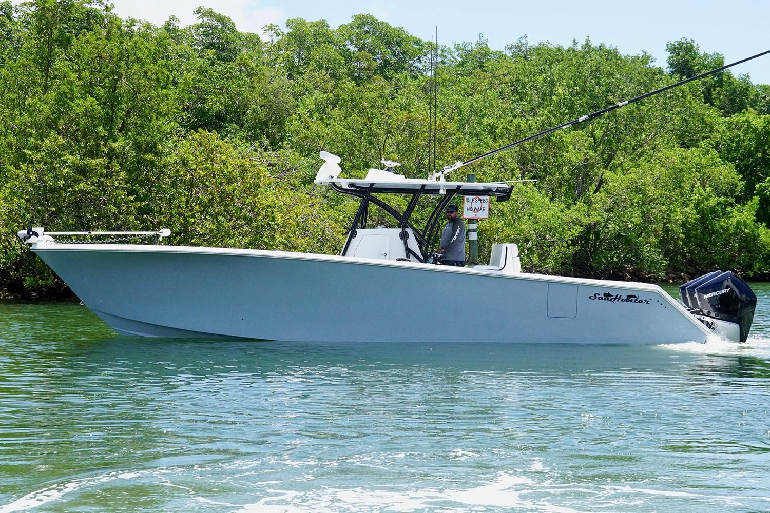 SeaHunter Boat image