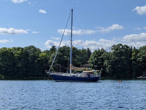 1980 Niagara 35