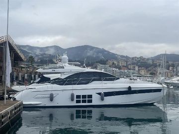2019 Azimut S6