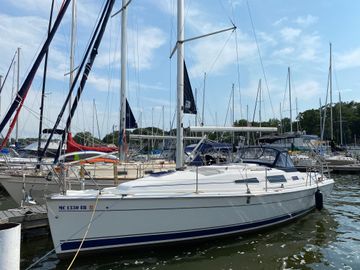 2008 Hunter 33