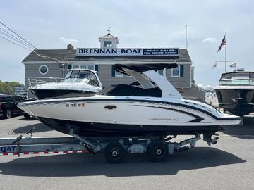 2011 Chaparral 264 Sunesta