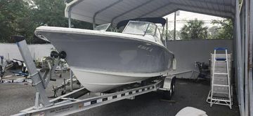 2017 Sea Hunt Escape 211 LE