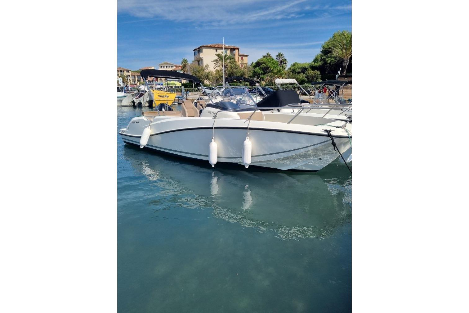 2019 Quicksilver Activ 675 Open
