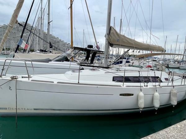 2010 Beneteau Oceanis 34