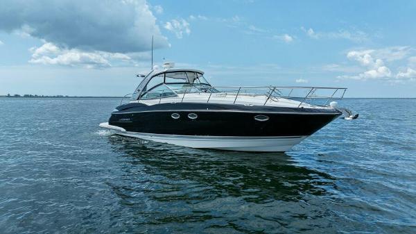 2013 Monterey 400 Sport Yacht