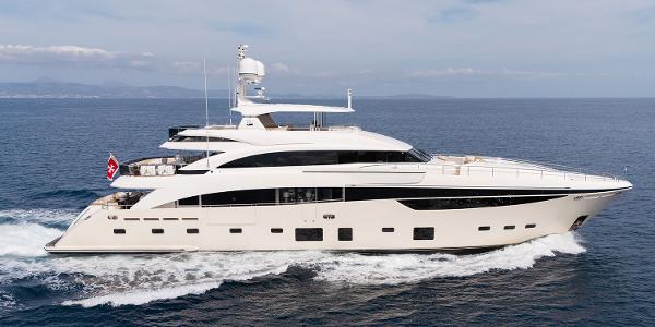 2015 Princess M Class 40M