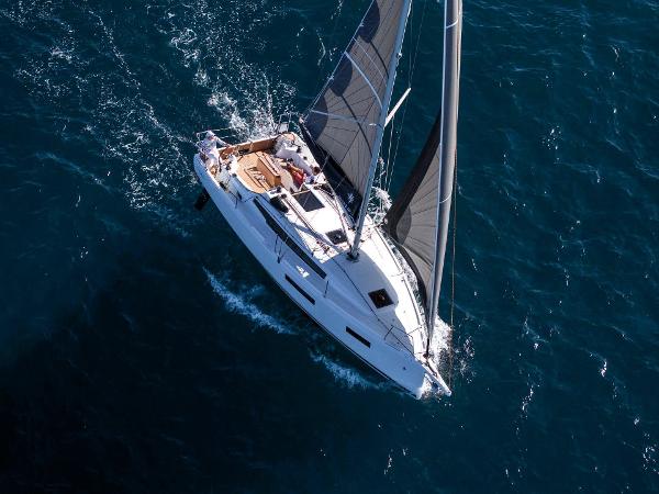 2025 Jeanneau SUN ODYSSEY 350 ( Nuova pronta consegna )