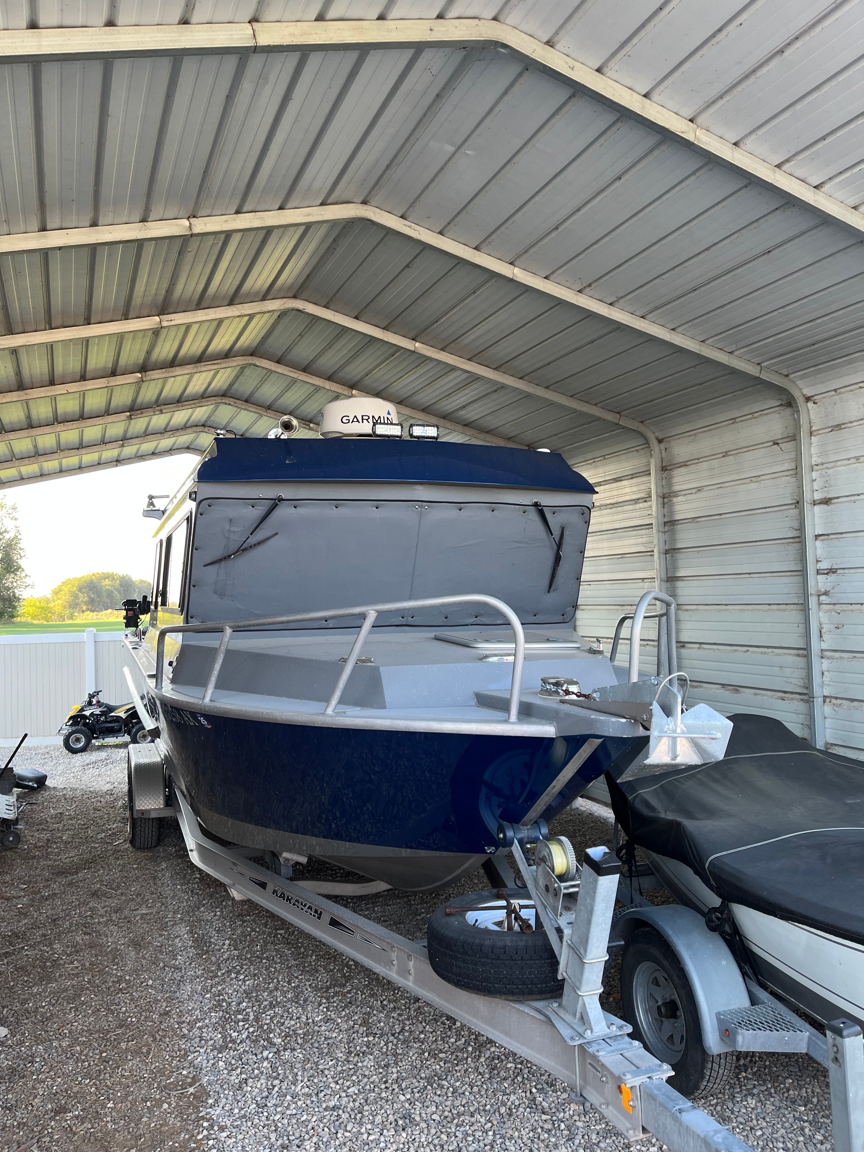2017 River Hawk pilot house