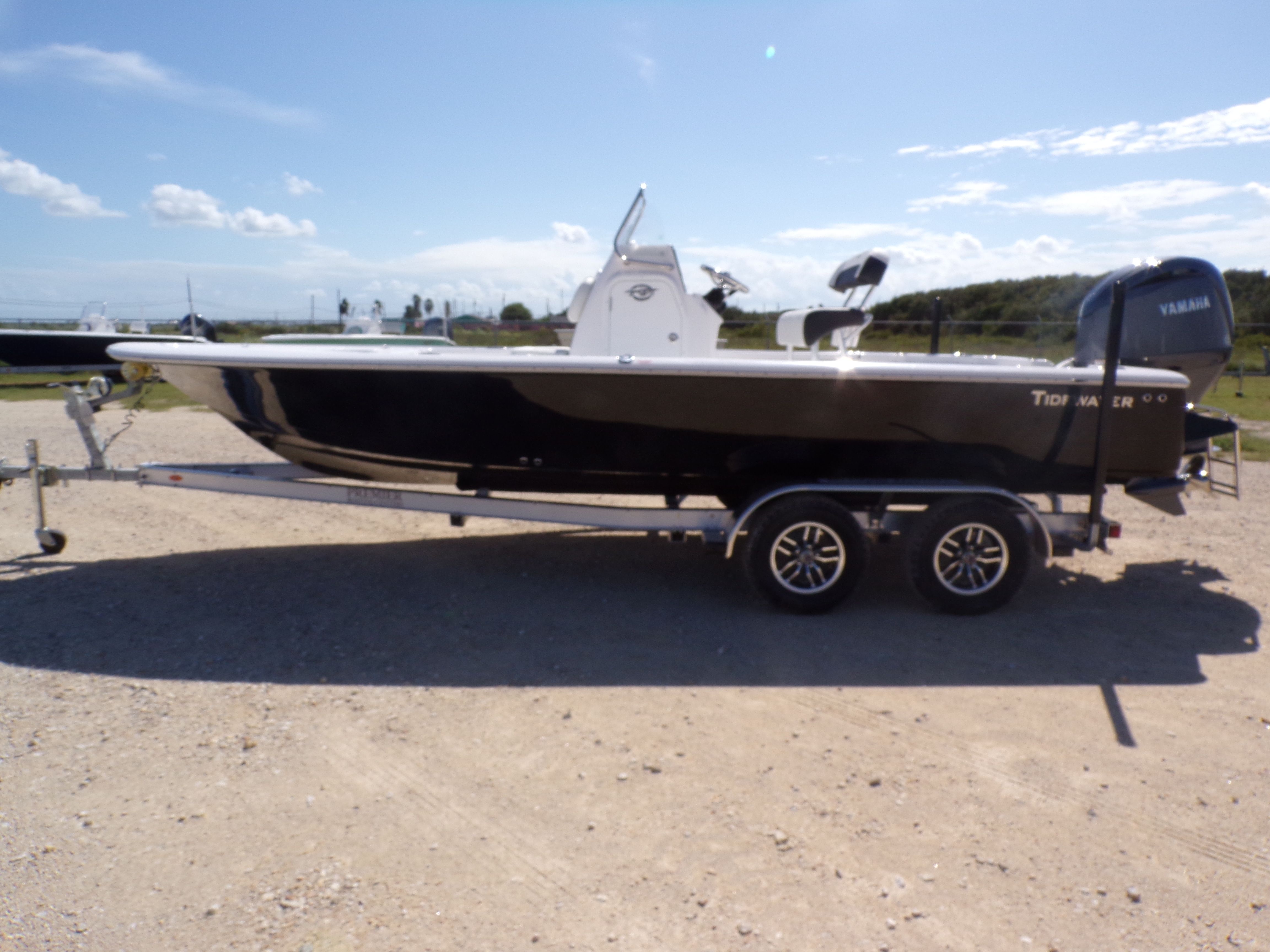 2026 Tidewater 2110 Bay Max