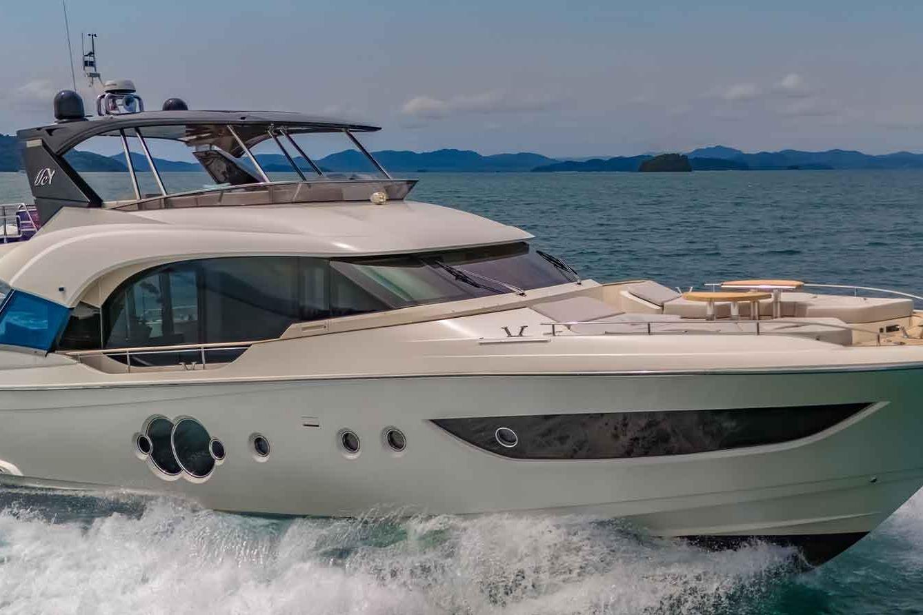 2019 Monte Carlo Yachts MCY 70