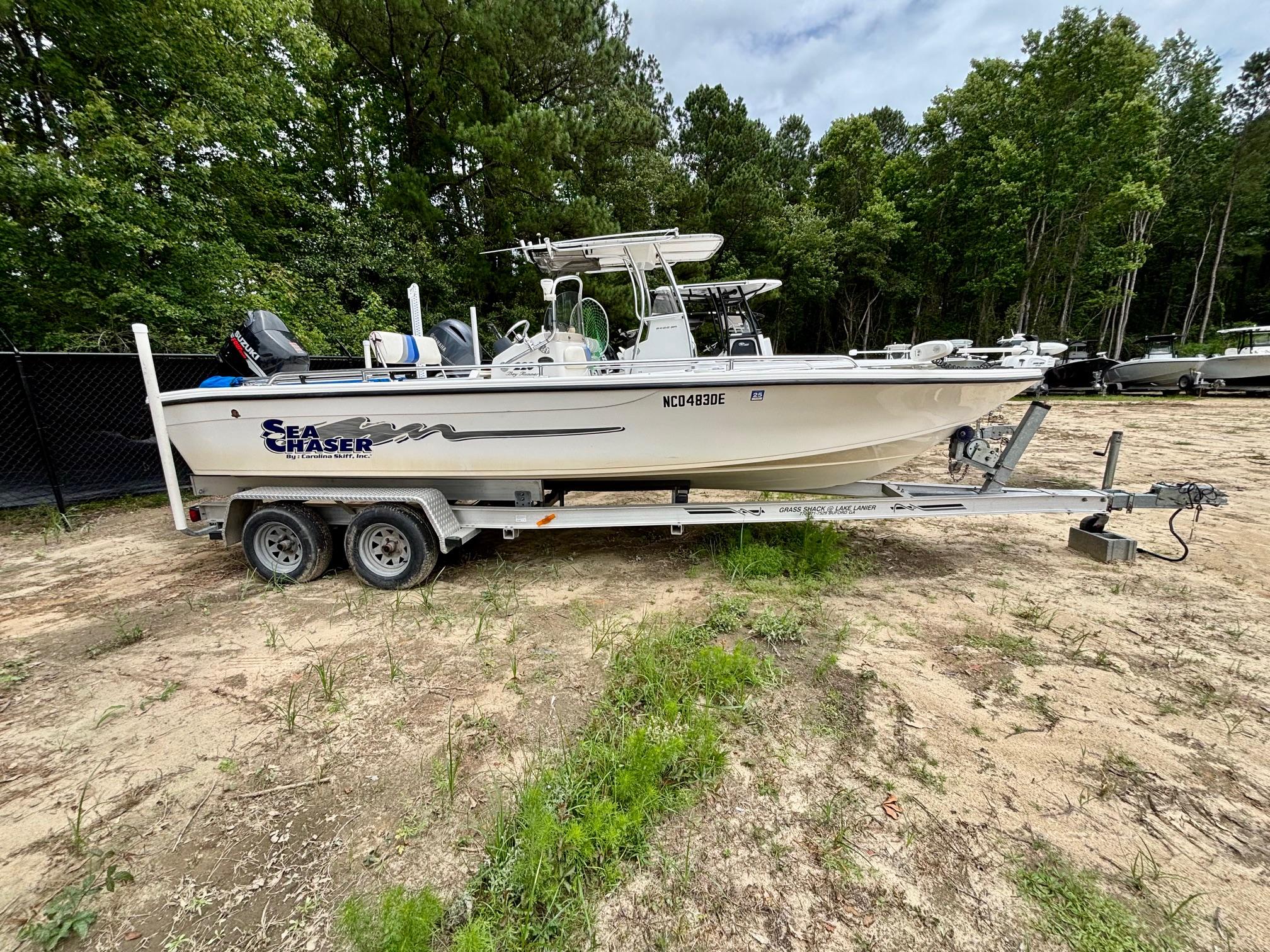 2004 Sea Chaser 220 Bay Runner