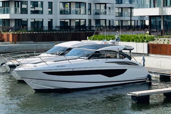 Princess V40