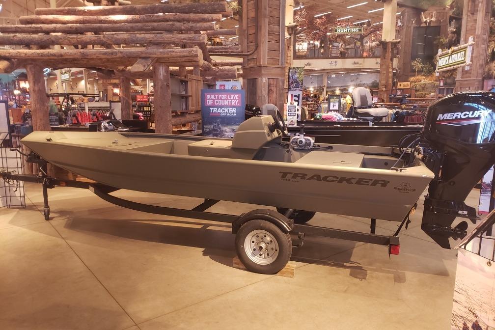 2026 Tracker Grizzly 1648 SC
