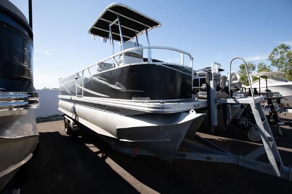 The Average Angler: 07.29.14 Selling my two person pontoon boat