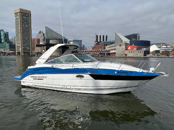 2019 Monterey 295 Sport Yacht