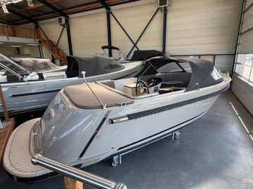2025 Maxima 620 retro (Op voorraad)