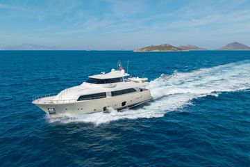 2008 Custom Line Navetta 26
