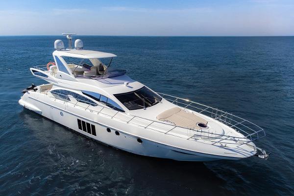 2013 Azimut 64