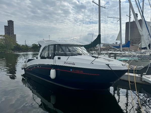 2022 Beneteau Antares 9