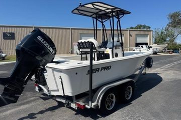 2024 Sea Pro 210 Bay