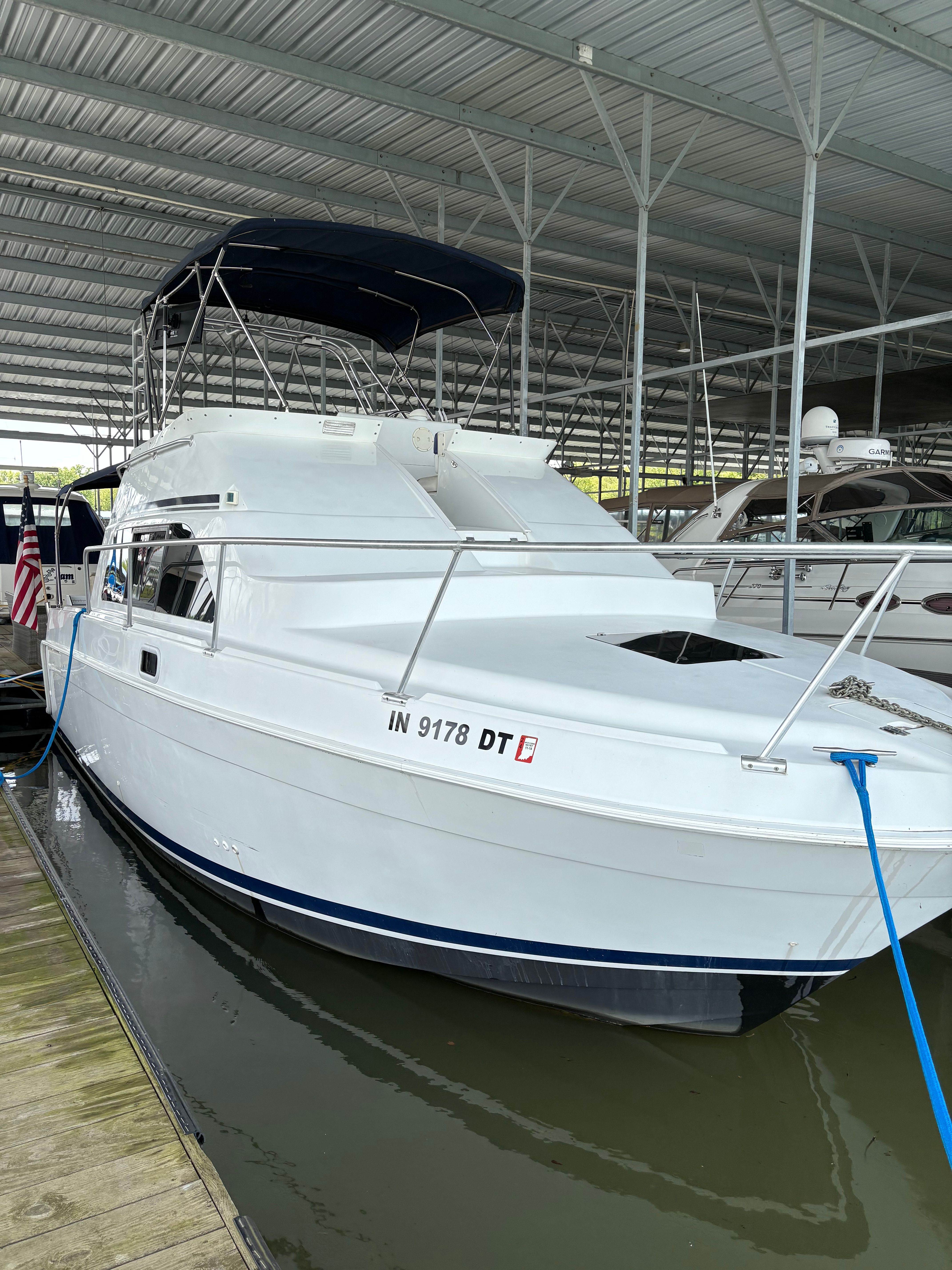 1996 Mainship 31 Sedan Bridge