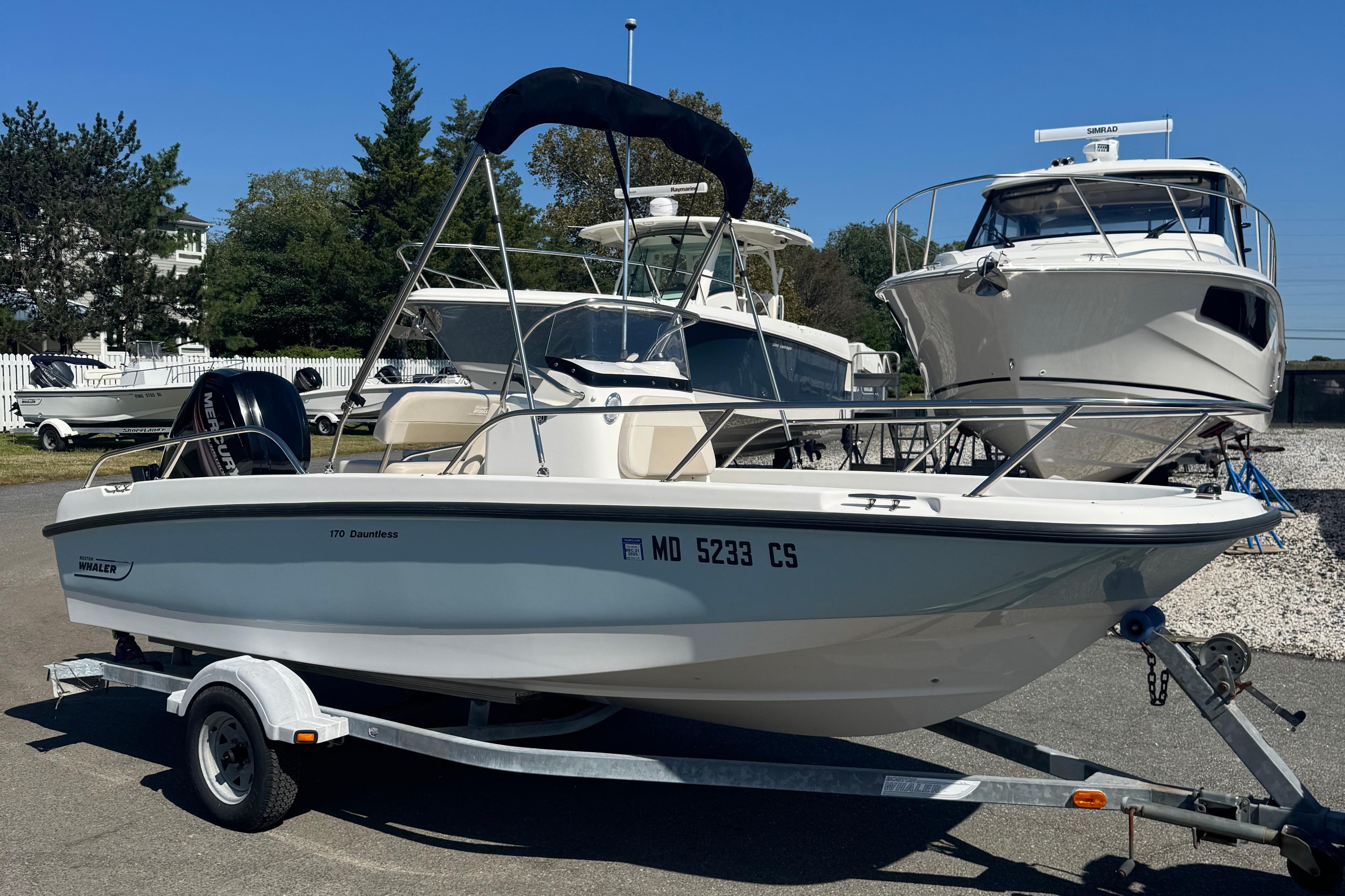 2018 Boston Whaler 170 Dauntless