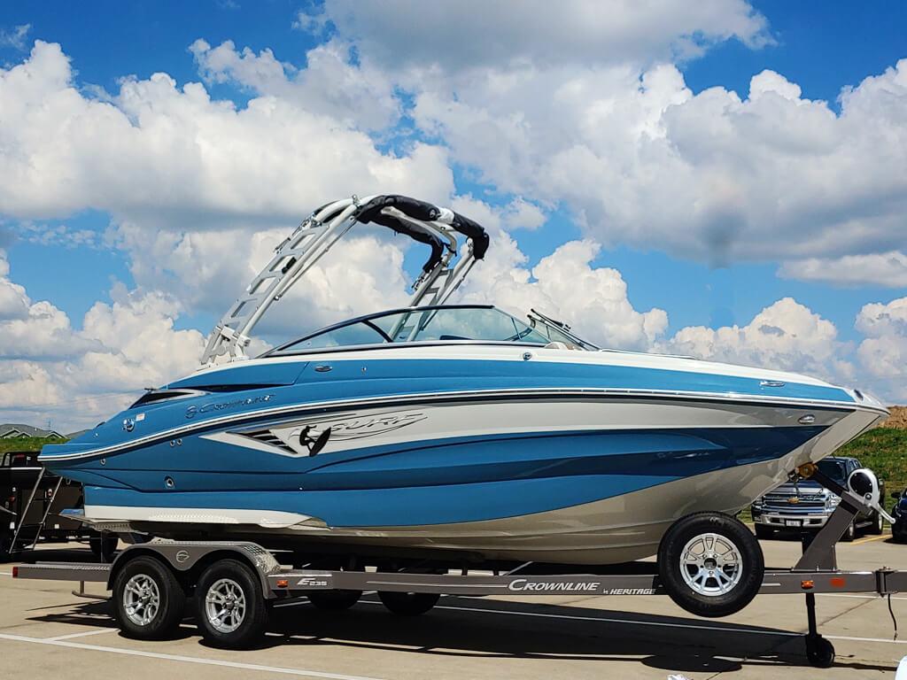 crownline e235 surf