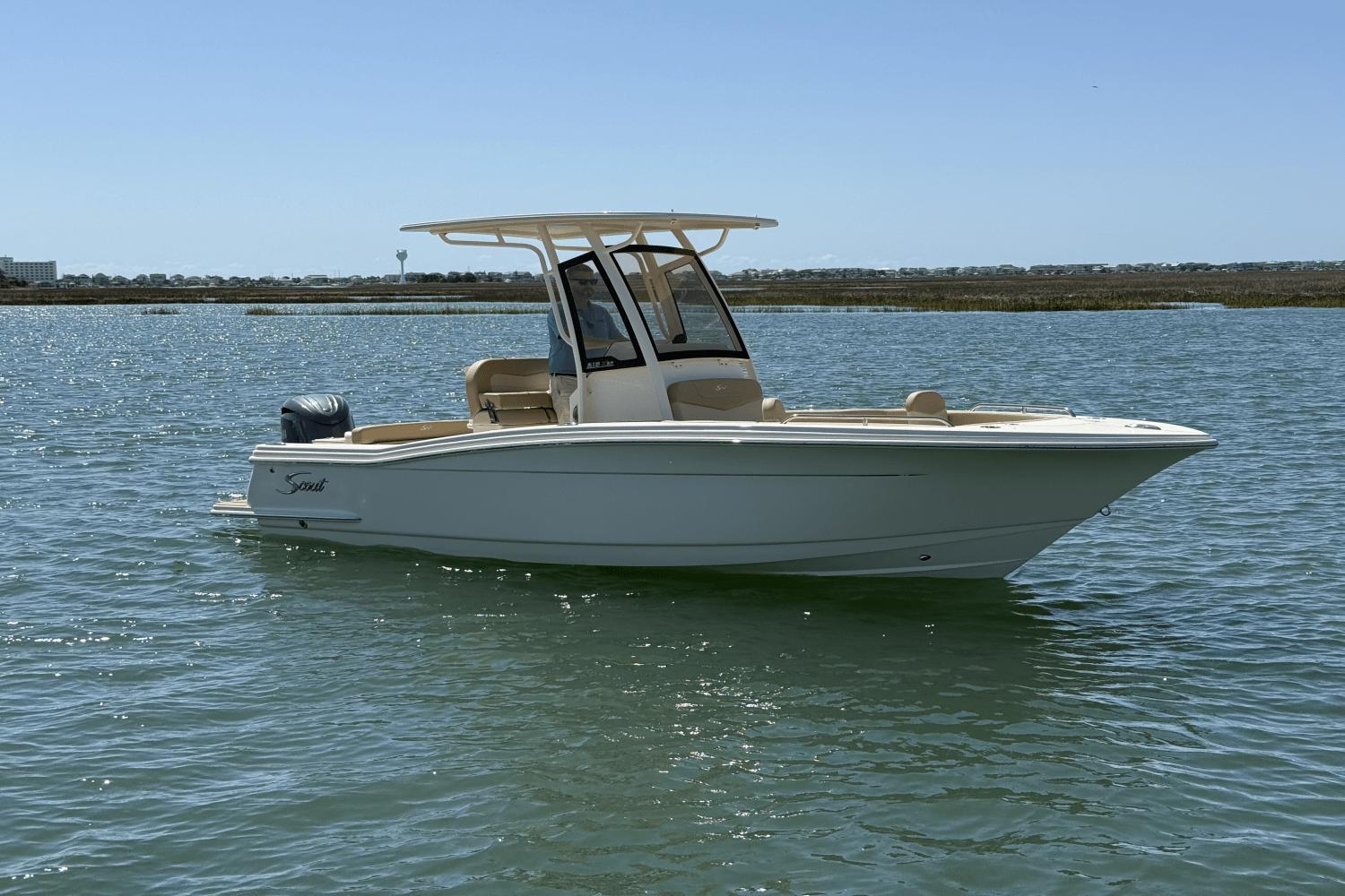 2025 Scout 215 XSF