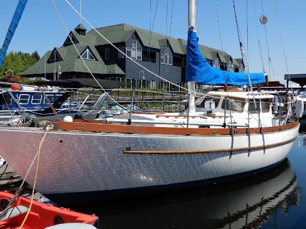 Ted Brewer Jason Pilothouse Offshore