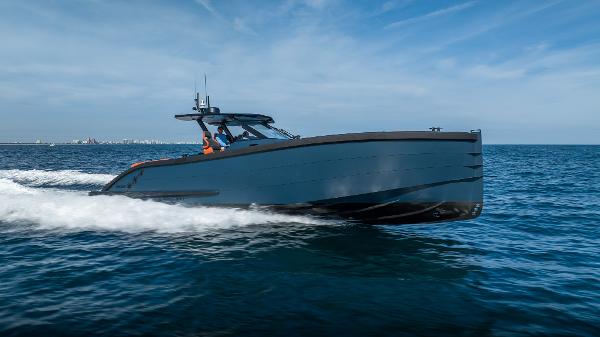 Lekker 44 Lekker 44 boat cruising on open water, 2023 model.
