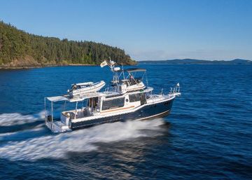 2025 Ranger Tugs R-43 CB