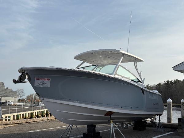 2025 Blackfin 272 DC
