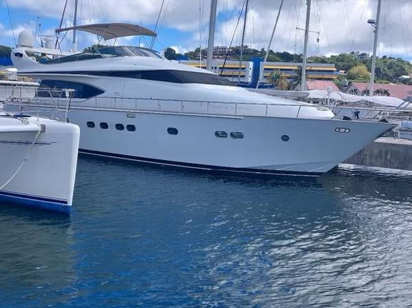 2001 Maiora Motor Yacht