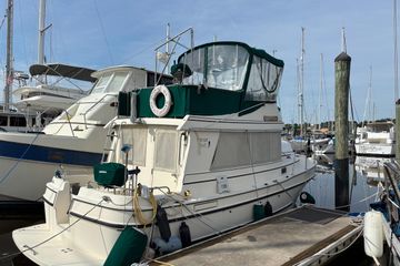 2004 Camano Trawler