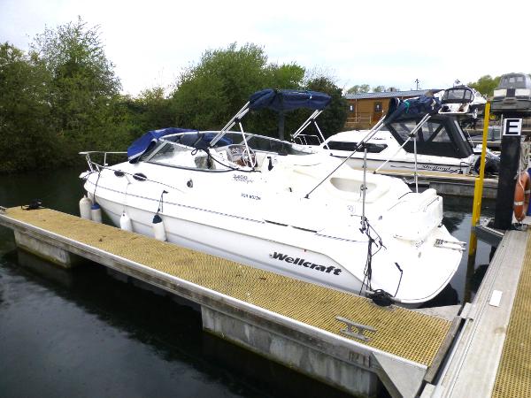 Wellcraft 2400 Martinique