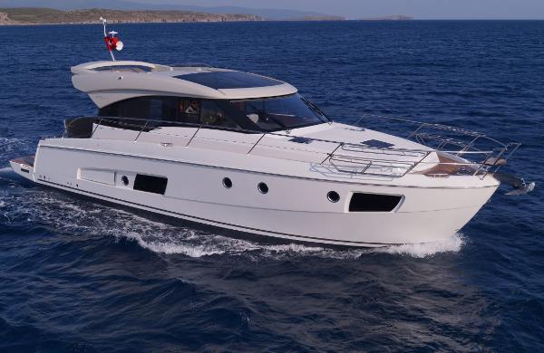 Bavaria Virtess 420 Coupe  Sistership Bavaria Virtess 420 Coupe
