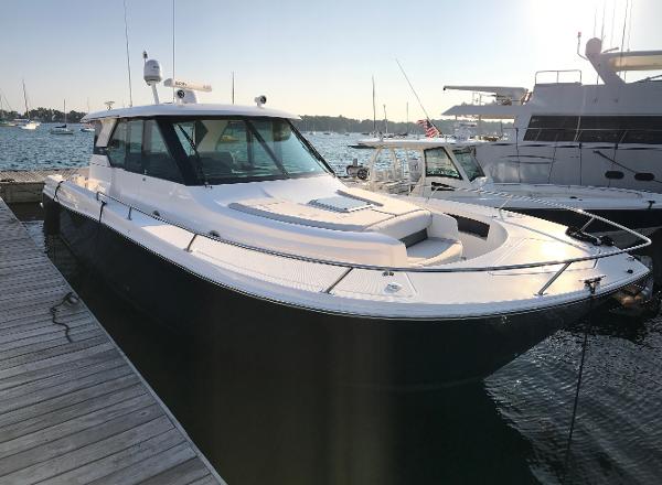 Tiara Yachts Q44 At Dock