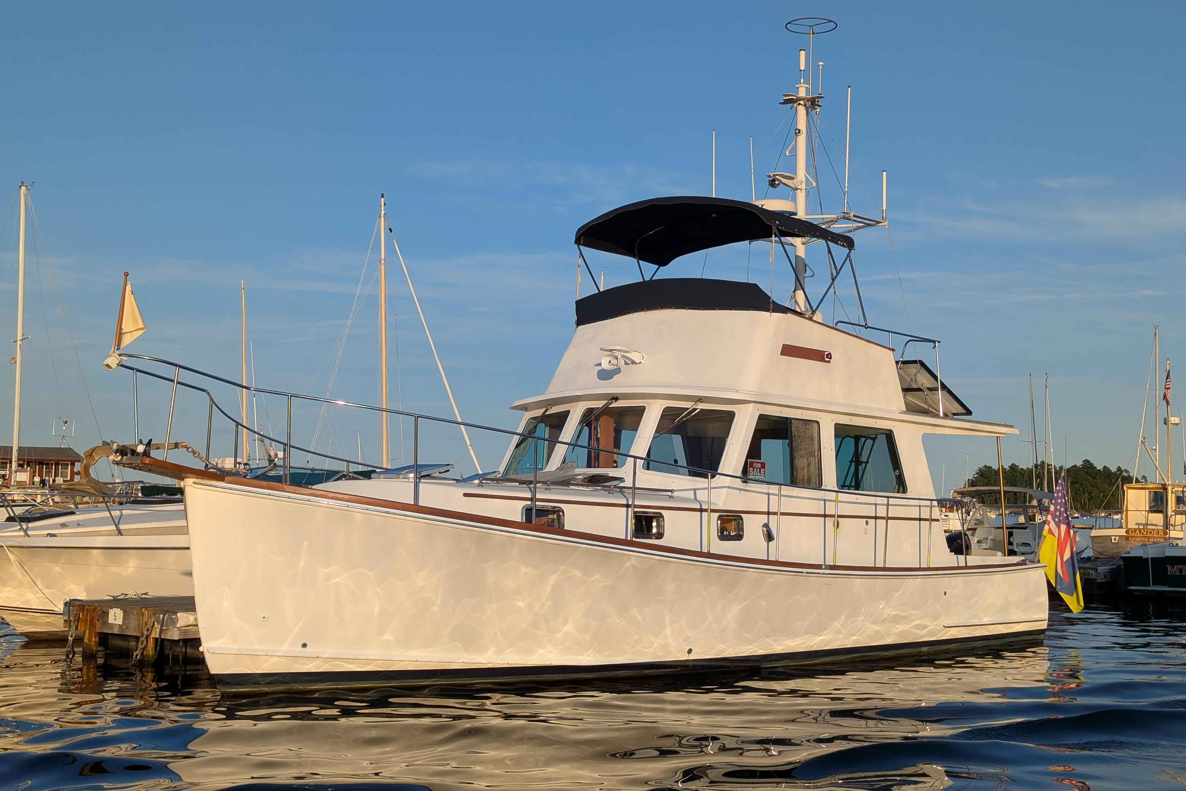 2000 Duffy Flybridge 37