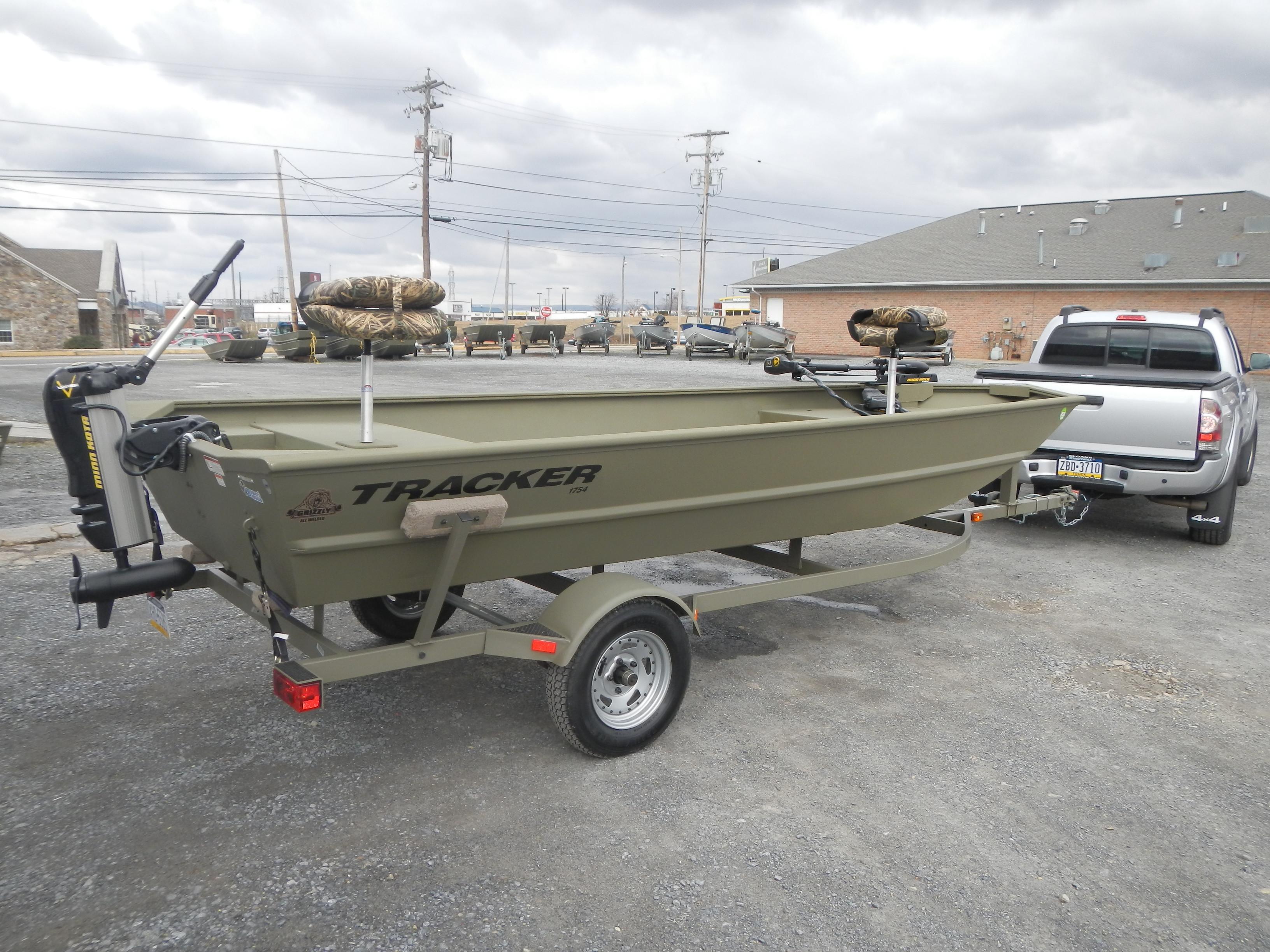 2013 Tracker Grizzly 1754 Jon