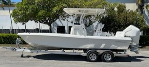 2024 Ranger 2360 Bay